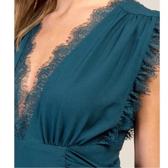 Francesca’s Teal Blue Mira Eyelash Lace Plunge Neckline Wide Leg Jumpsuit Sz XS - Picture 13 of 15